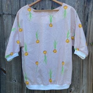 Vintage Scoop Neck Onion Shirt